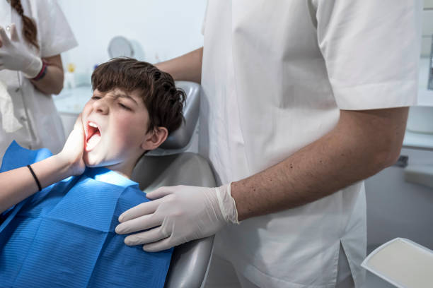 Best Urgent Tooth Repair  in Youngstown, OH